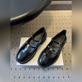Высококачественные туфли CELINE 25SS 