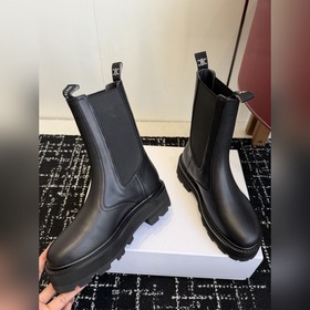 CELINE Осень/Зима Объемная серия Нейл