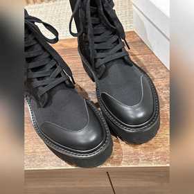 CELINE# Новые ботинки Dr. Martens на ш