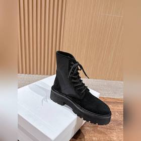 CELINE# Новые ботинки Dr. Martens на ш