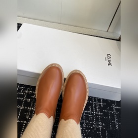 CELINE Осень/Зима 2025 Новинка Фирмен