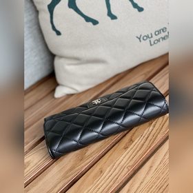 Доступен классический длинный кошелек