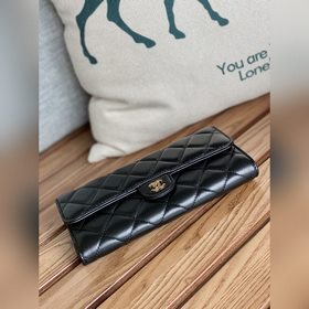 Доступен классический длинный кошелек