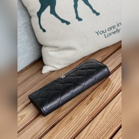 Доступен классический длинный кошелек 