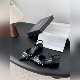 Chanel 25K Новые туфли с жемчужными це
