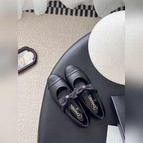 Новые туфли Chanel 25 с бантиком велик