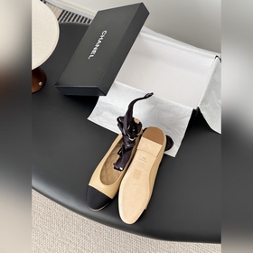 Туфли Chanel 25B Mary Jane с ленточным