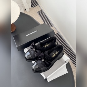 Версия из натурального меха Chanel 25K