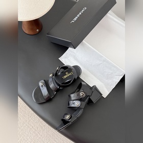 Коллекция сандалий Chanel весна/лето 2