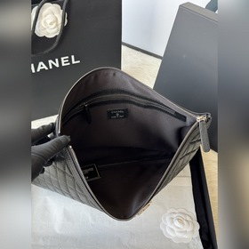 Chanel - Аутентичная сумка Leboy New S