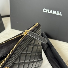 Оригинальная сумка Chanel с одной ручк