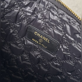 Новая коллекция сумок Chanel ： натура
