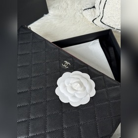 В коллекции бестселлеров Chanel предст