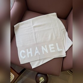 Chanel · Редкая модель трикотажа от Ch