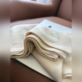 Chanel · Редкая модель трикотажа от Ch