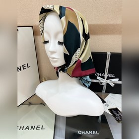 Новое поступление ： Chanel 90*90 см, 