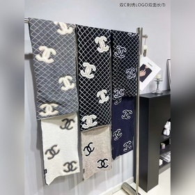 Новинка в бутике Chanel. Абсолютно пот