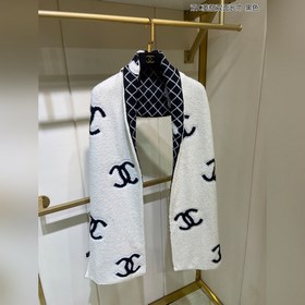 Новинка в бутике Chanel — потрясающий 