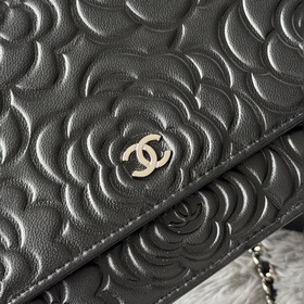 Chanel Camellia - WOC Fortune Bag Magn