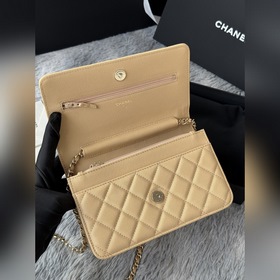 Новинка： CHANEL WOC Изготовлена из кож