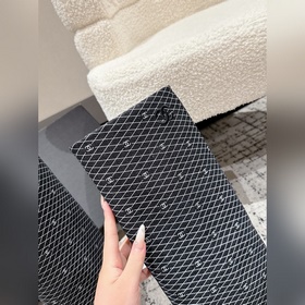 Непревзойденные ботинки Chanel 25 с ц