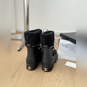 Снежные сапоги Chanel： теплые рекоменд