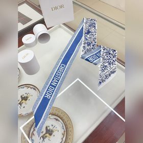 Новая коллекция Dior создает неповтори