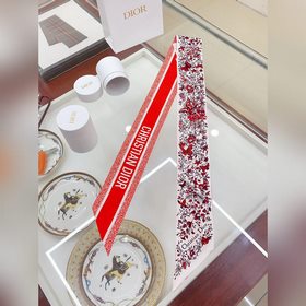 Новая модель Dior создает неповторимый