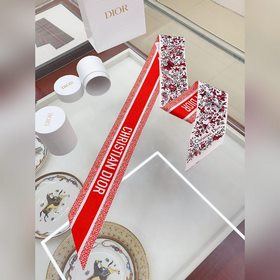 Новая модель Dior создает неповторимый