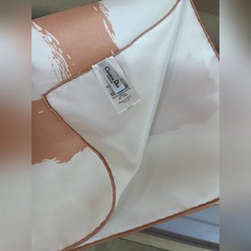 DIOR25s Может носить на шее или в кач