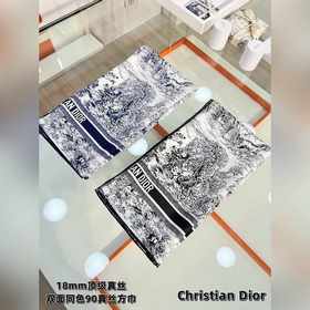 Квадратный шарф Dior с принтом — 25 но