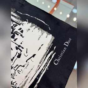Двусторонний монохромный шарф Dior с п