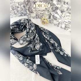 Двусторонний  шарф Dior с монохром