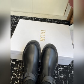 Dior CD 2026 Осень/Зима Длинные сапог