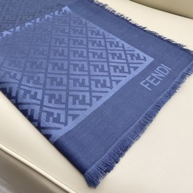 Fendi Новинка  [Шаль из шелка с 