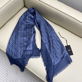 Fendi Новинка  [Шаль из шелка с 