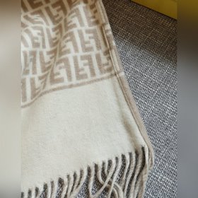 Маленький римский плащ F в двухцветно