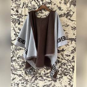 Плащ с капюшоном Fendi, изделие высшег