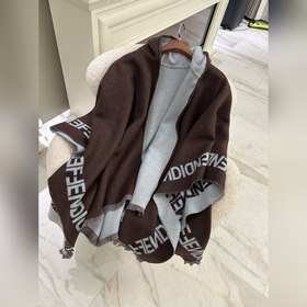 Плащ с капюшоном Fendi, изделие высшег