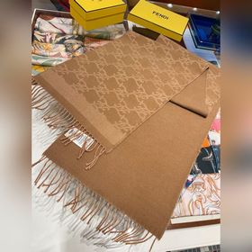 [Новейший шарф FENDI, невероятно мягки