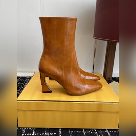 Короткие ботинки Fendi 25SS Обратите