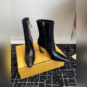 Короткие ботинки Fendi 25SS Обратите