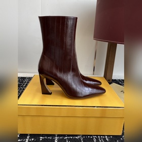 Короткие ботинки Fendi 25SS Обратите