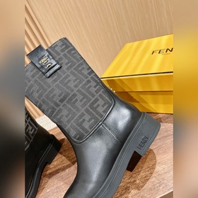 #Fendi Vintage Print# Новые ботинки Fe