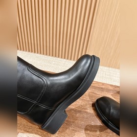 #Кожаный верх FENDI# Новые низкие боти