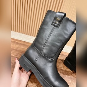 #Кожаный верх FENDI# Новые низкие боти