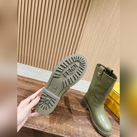 #Кожаный верх FENDI# Новые низкие боти