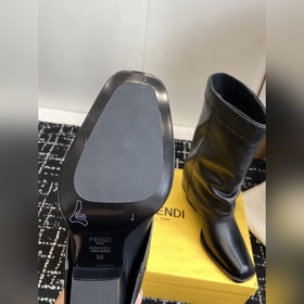 Ботинки Fendi 25SS с массивным кабл