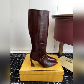 Ботинки Fendi 25SS с круглым носком.