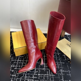Ботинки Fendi 25SS с круглым носком. 